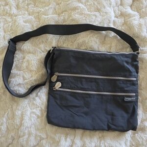 Baggalini Gray Crossbody Bag with Zippers